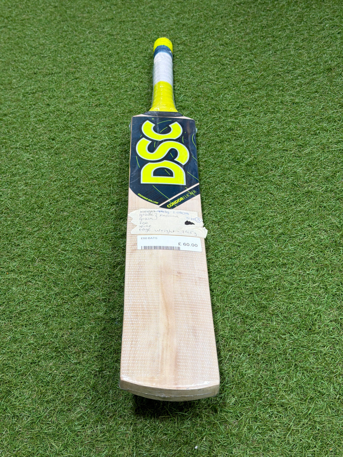 DSC Condor Flicker Size 3 Junior Cricket Bat
