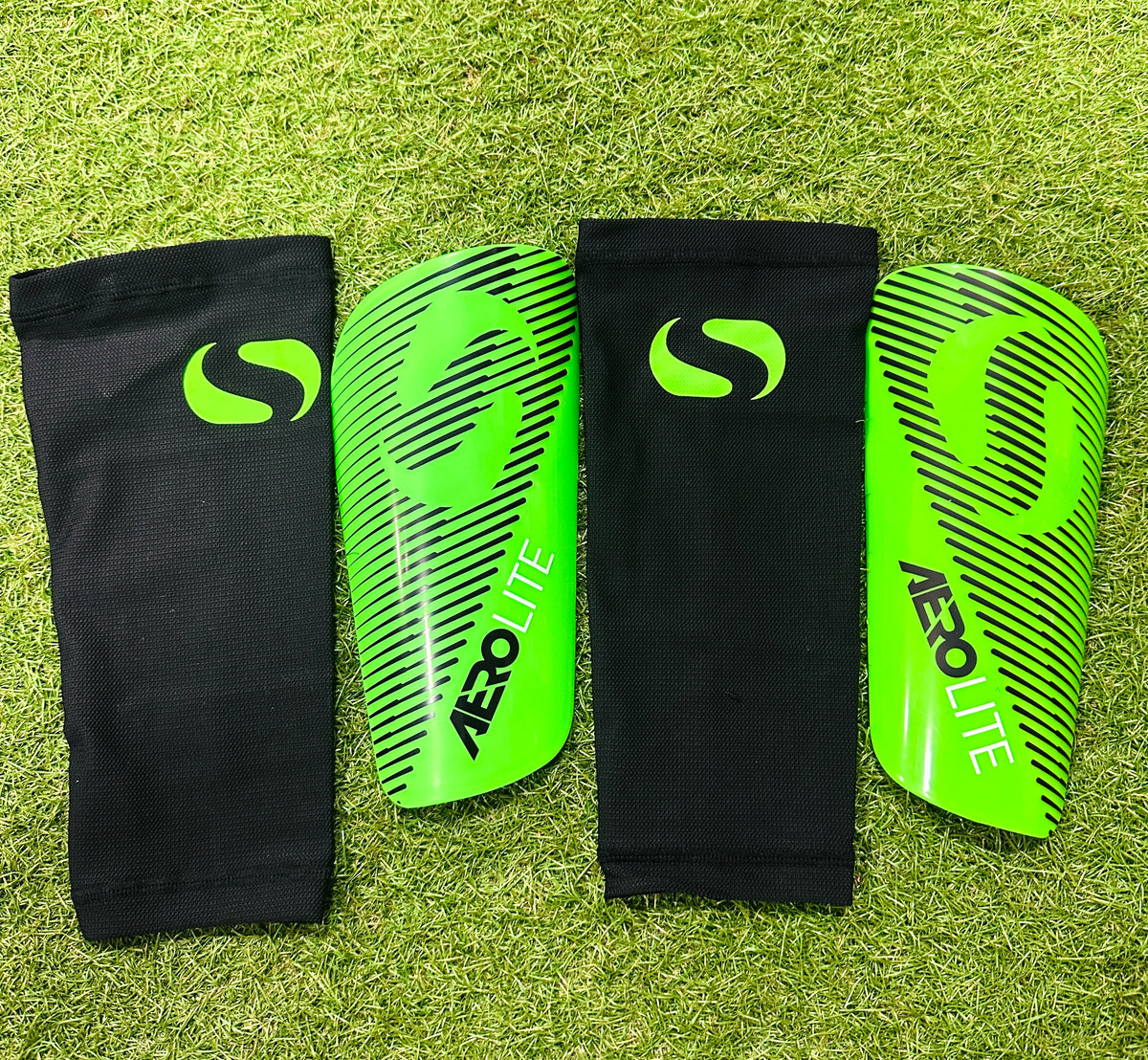 Sandico Aerolite S/G 00 Football Shinguards