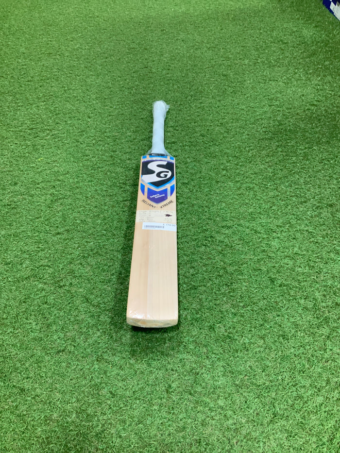 SG Reliant Extreme Size 4 Junior Cricket Bat