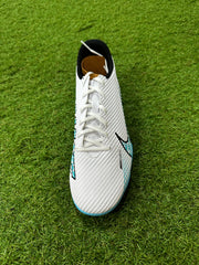 NIKE Vapor 15 Club FG/MG Football Shoes