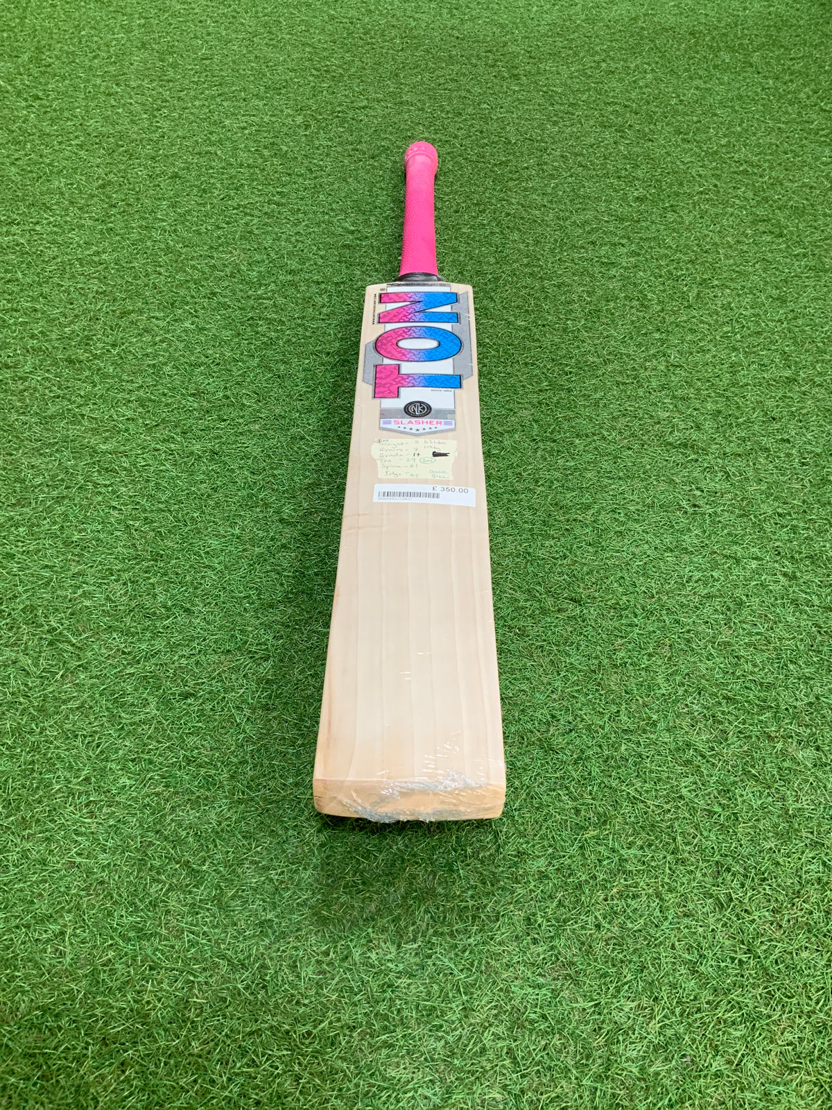 SS TON Slasher Adult SH Cricket Bat