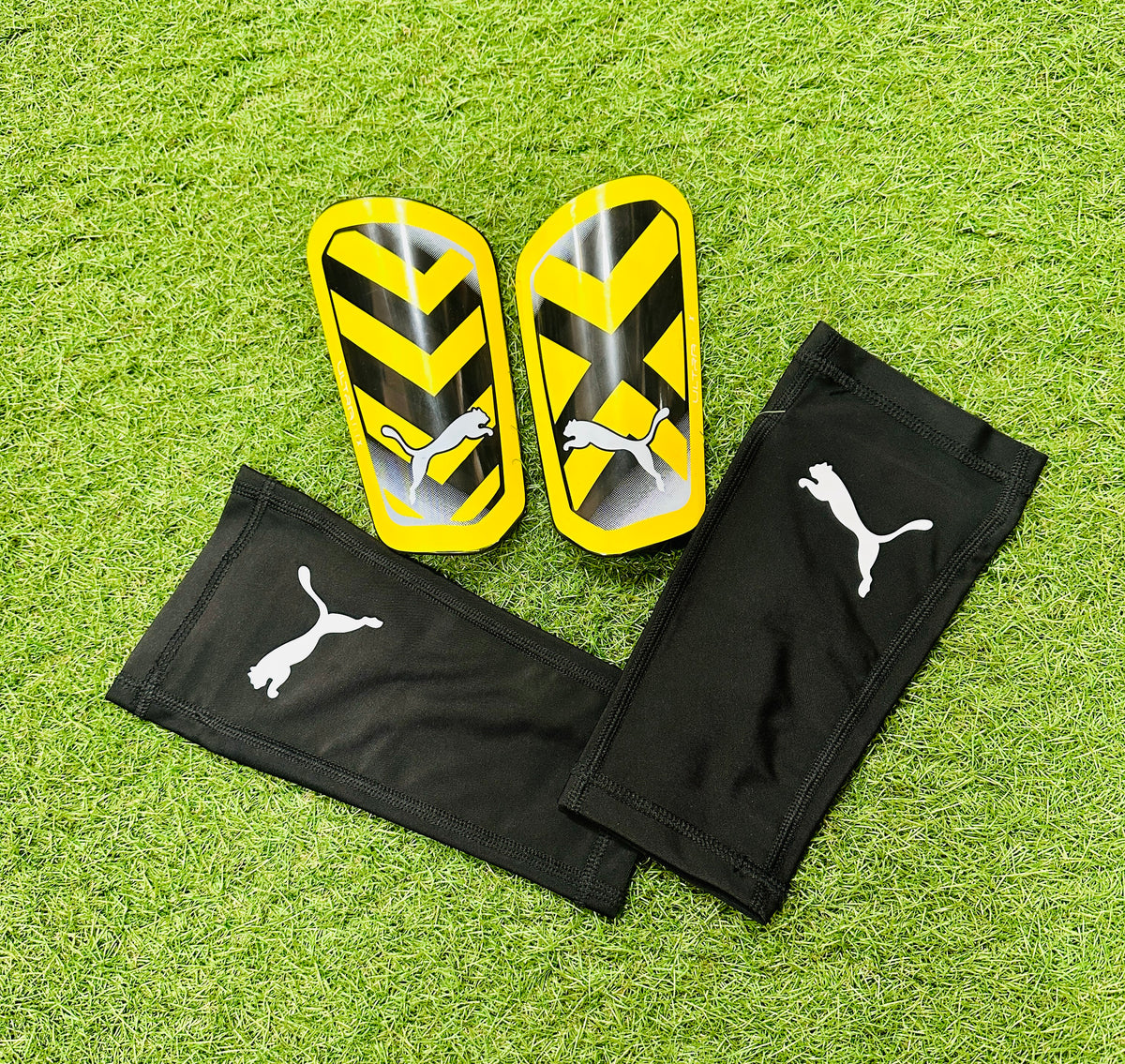 Puma Ultra Flex SG 33 Football Shinguards