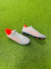 Umbro Velocita Matrix 1.0 Studs Football Junior Shoes - White