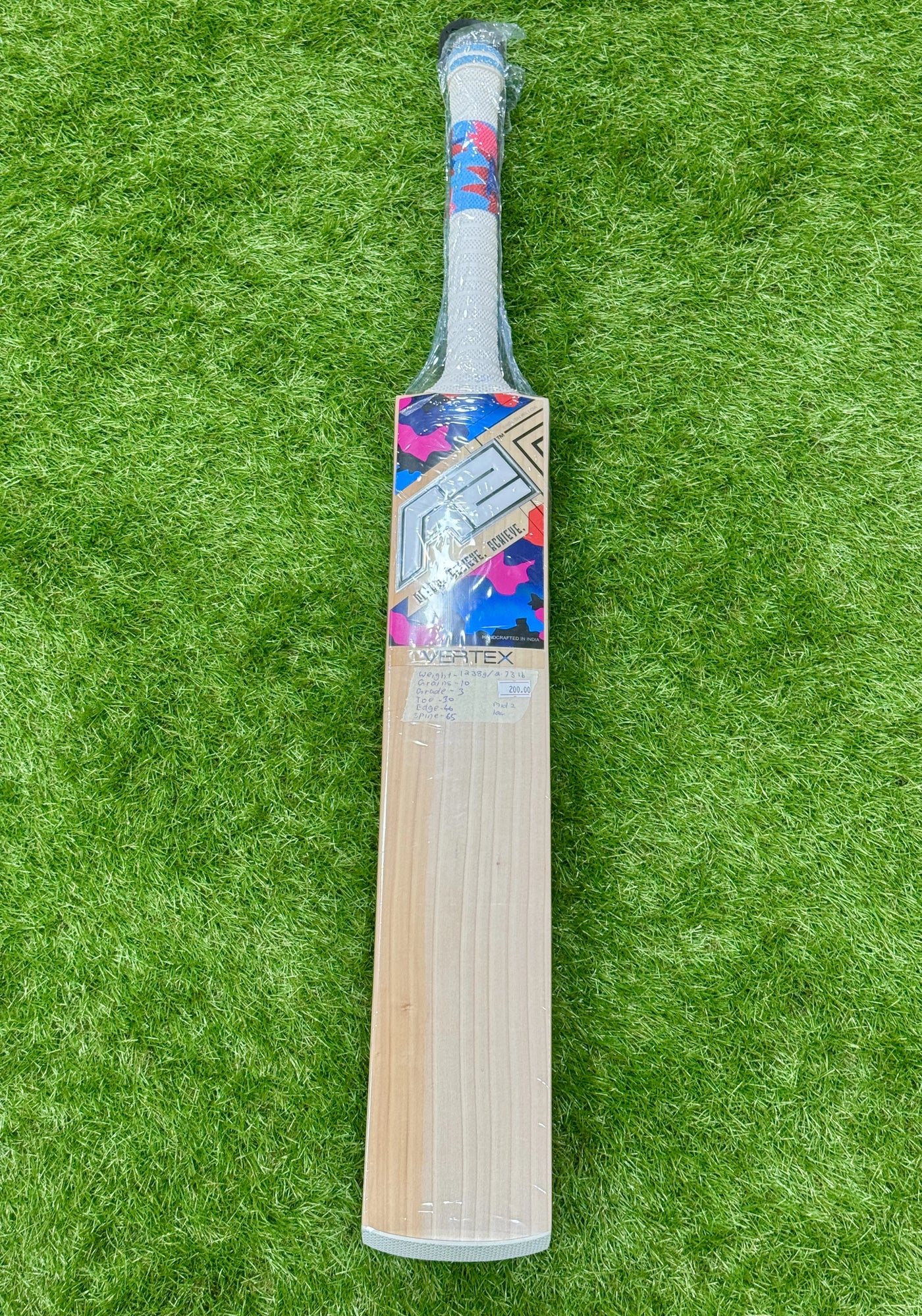 A2 Vertex Cricket Bat