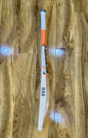BAS Legend Gold Cricket Bat - Image 5