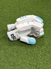 DSC Cynos 4040 Cricket Batting Gloves