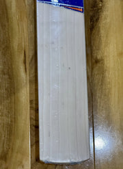 CEAT Storm Cricket Bat - Image 2