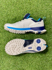 DSC Jaffa 22 Rubber Cricket Shoes - White/Navy Blue main image