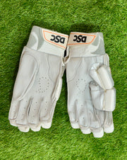 DSC Krunch 5.0 Cricket Batting Gloves