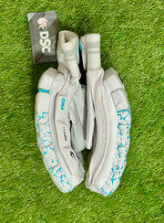 DSC Pro Blue Pattern Cricket Batting Gloves