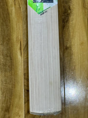 DSC Split 350 Cricket Bat - View 2