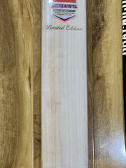 Gray Nicolls Hypernova Limited Edition Cricket Bat - Image 2