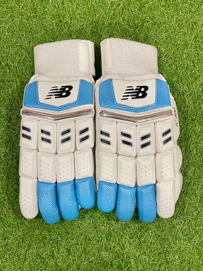 New Balance TC 8i Cricket Batting Gloves - Main View