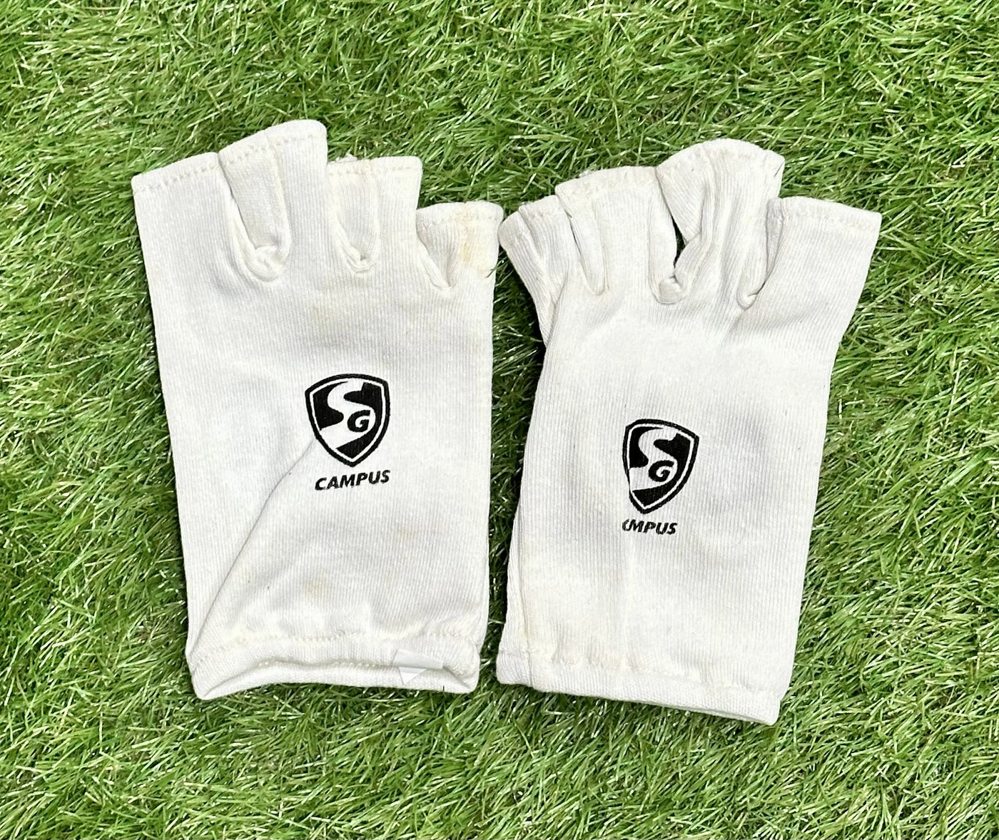 SG Campus Junior Cricket Wicket Keeping Inner Gloves - Youth