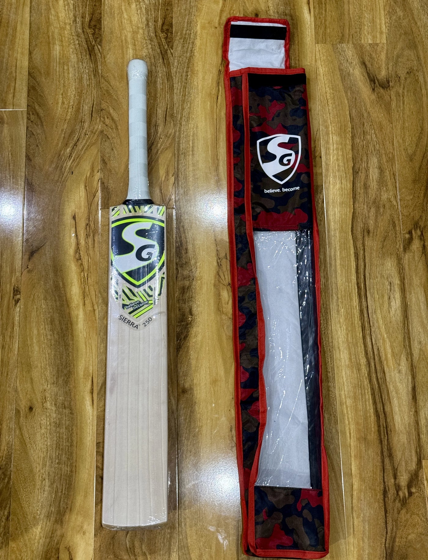 SG Sierra 250 Cricket Bat