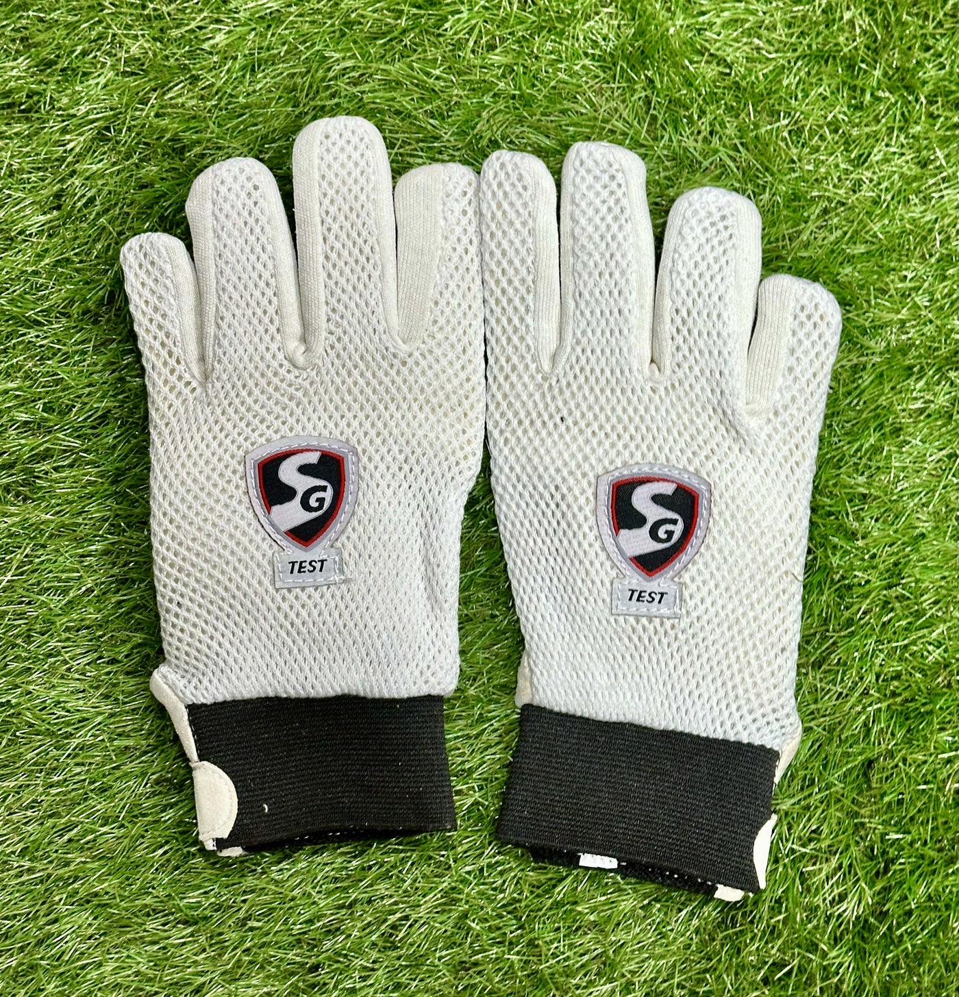 SG Test Junior Cricket Wicket Keeping Inner Gloves - Youth