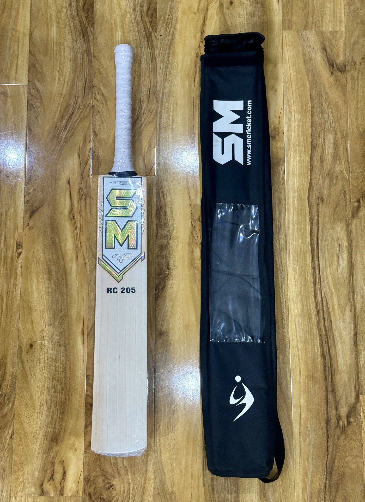 SM RC 205 Cricket Bat