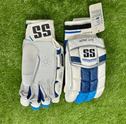 SS Aero Lite Cricket Batting Gloves
