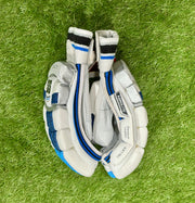 SS Aero Lite Cricket Batting Gloves