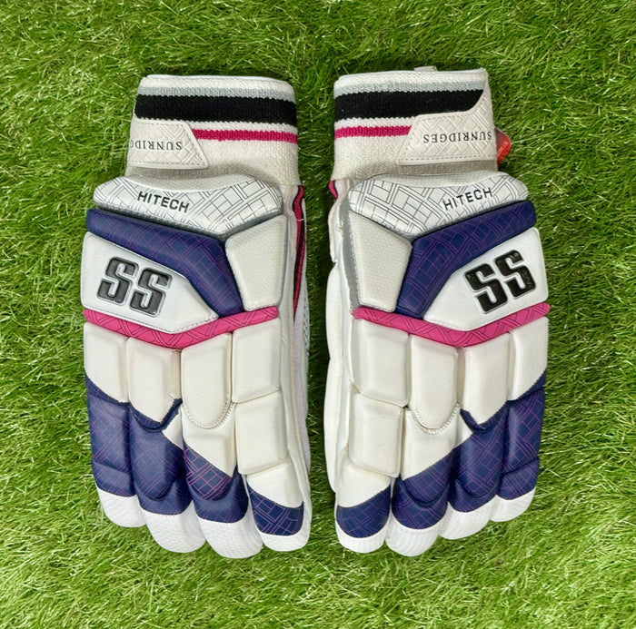 SS Hi Tech Cricket Batting Gloves