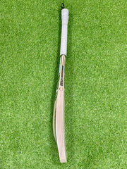 SS Master 8000 Cricket Bat - 3