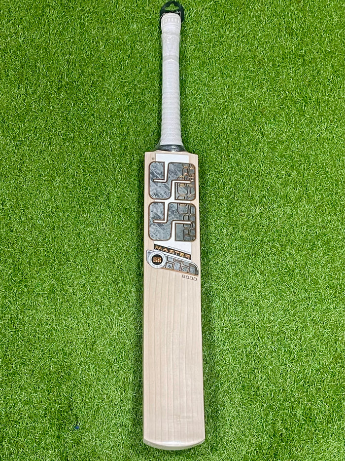 SS Master 8000 Cricket Bat - main