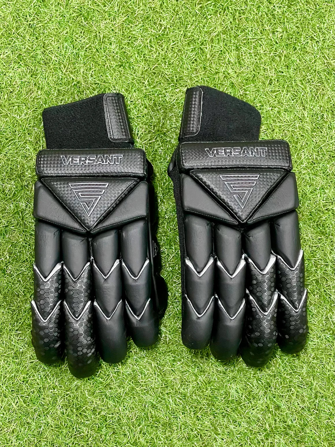 Versant OG Cricket Batting Gloves