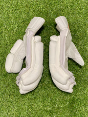 Versant x Gill Pro DG Cricket Batting Gloves image 4