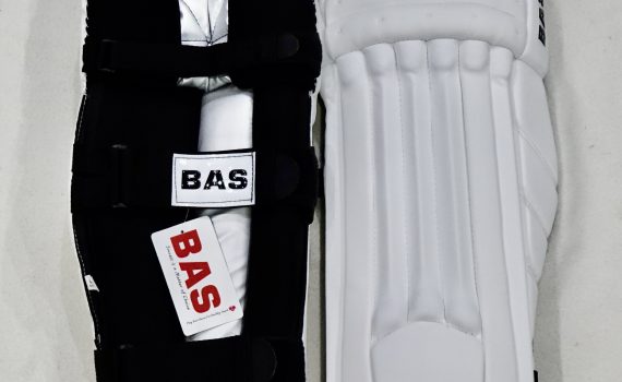 BAS 3 Strap Batting Pads/Leg Guard